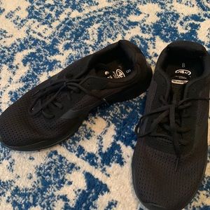 Black Walmart Brand No Slip Sneakers
